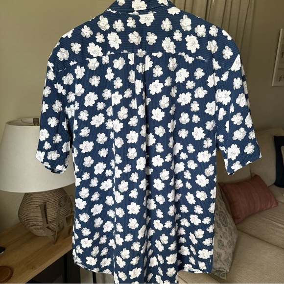 Old Navy Blue Collar Shirt - White Floral Hawaiian XL Slim-Fit 100% Cotton - Picture 4 of 7